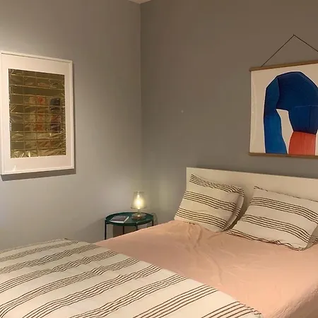 De Zeeheld Apartment *